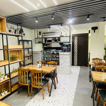 Motimahal Inn Haldwāni Екстериор снимка