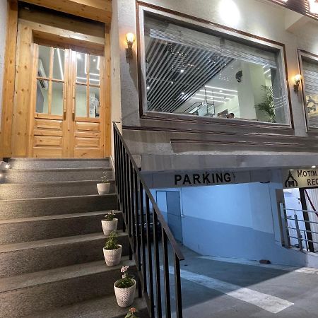 Motimahal Inn Haldwāni Екстериор снимка