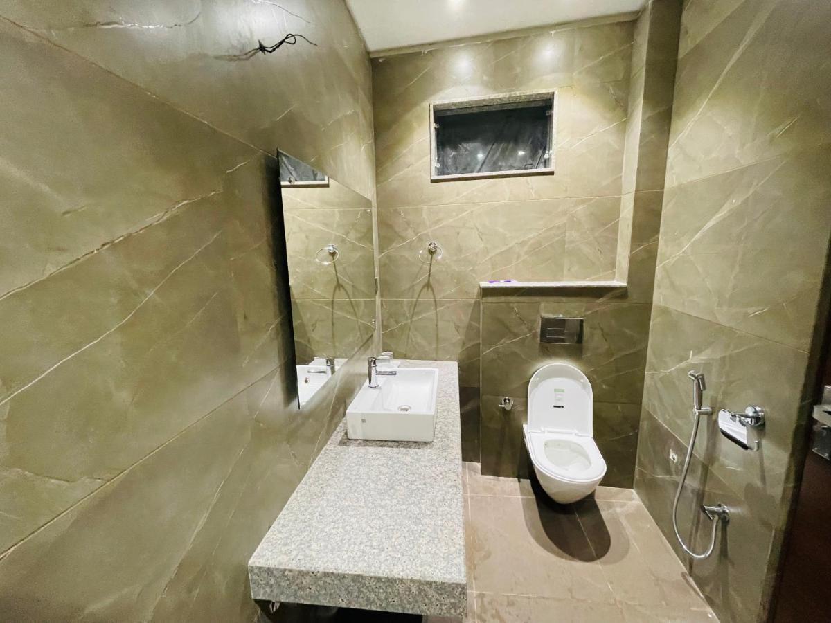 Motimahal Inn Haldwāni Екстериор снимка